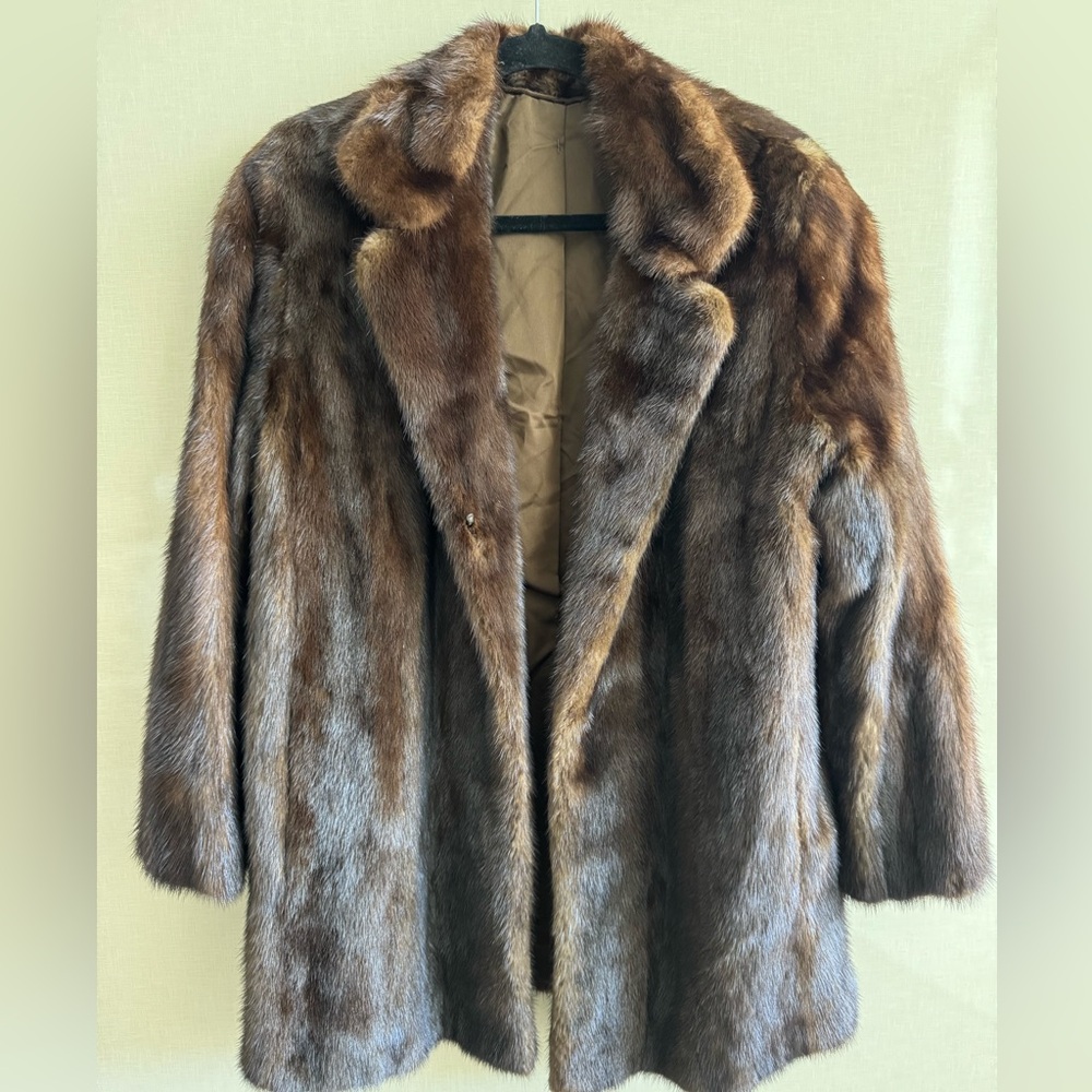 Luxurious Brown Fur Coat, size L